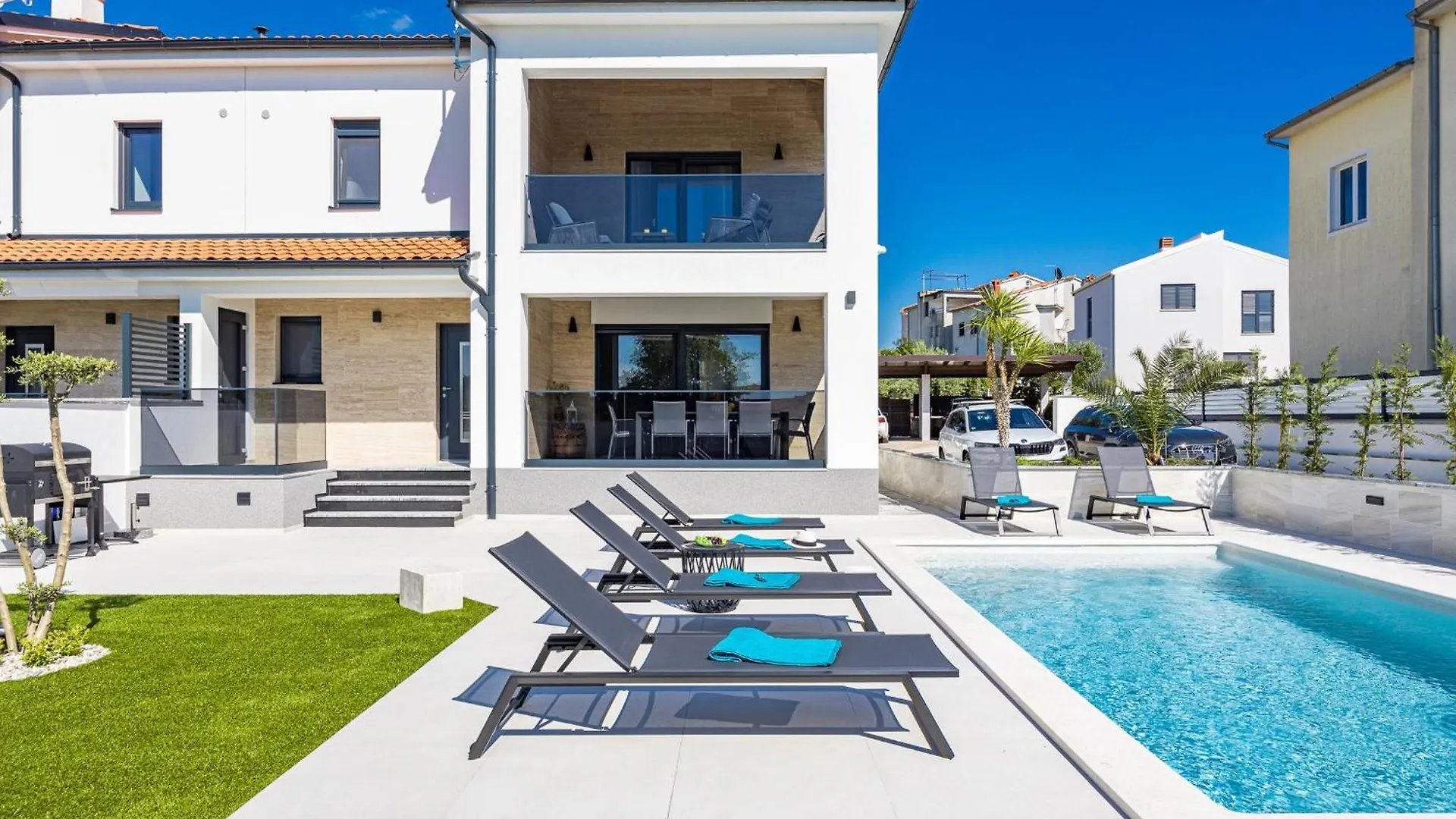 Polaris & Antares Villas