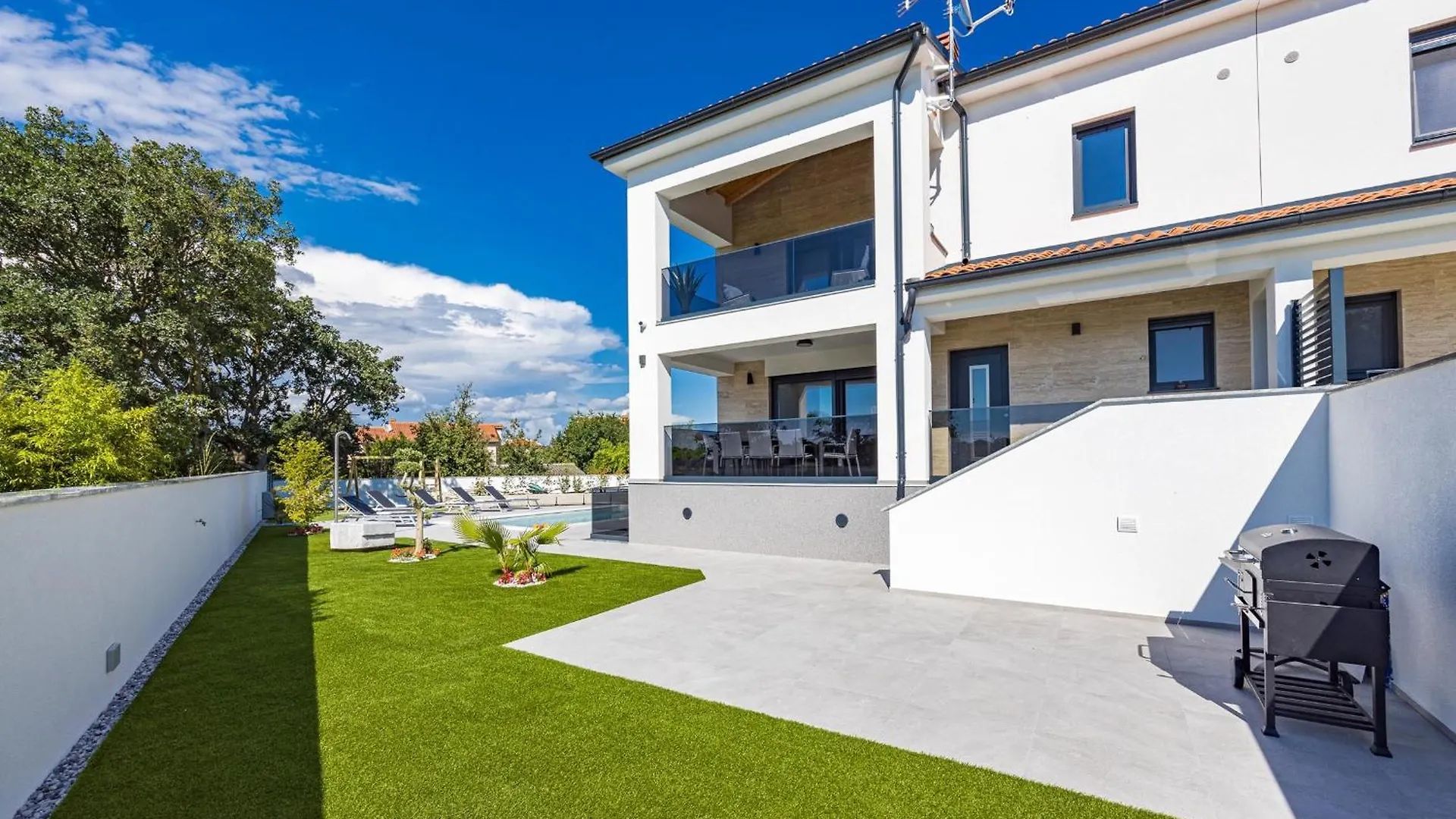 Polaris & Antares Villas