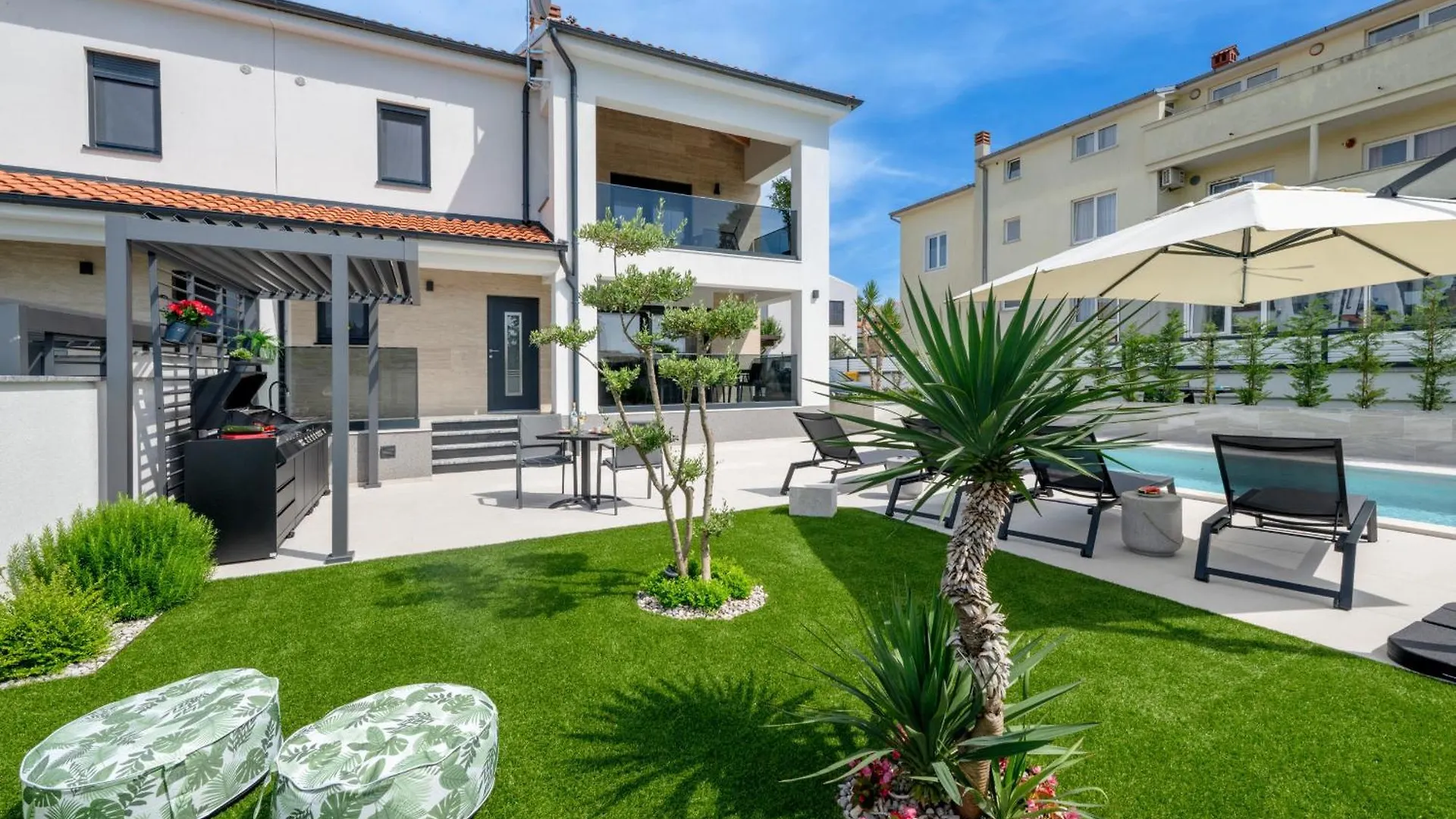 Polaris & Antares Villas