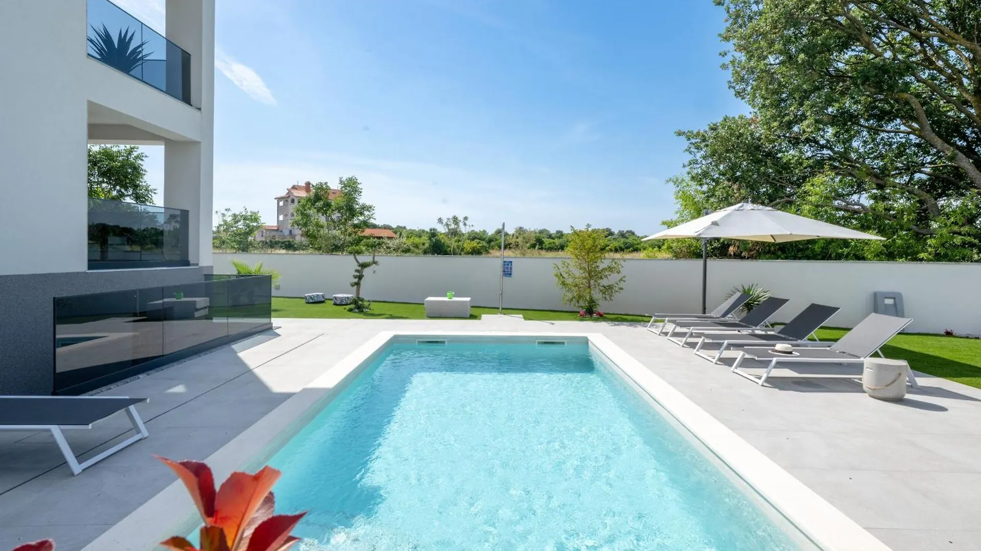 Polaris & Antares Villas
